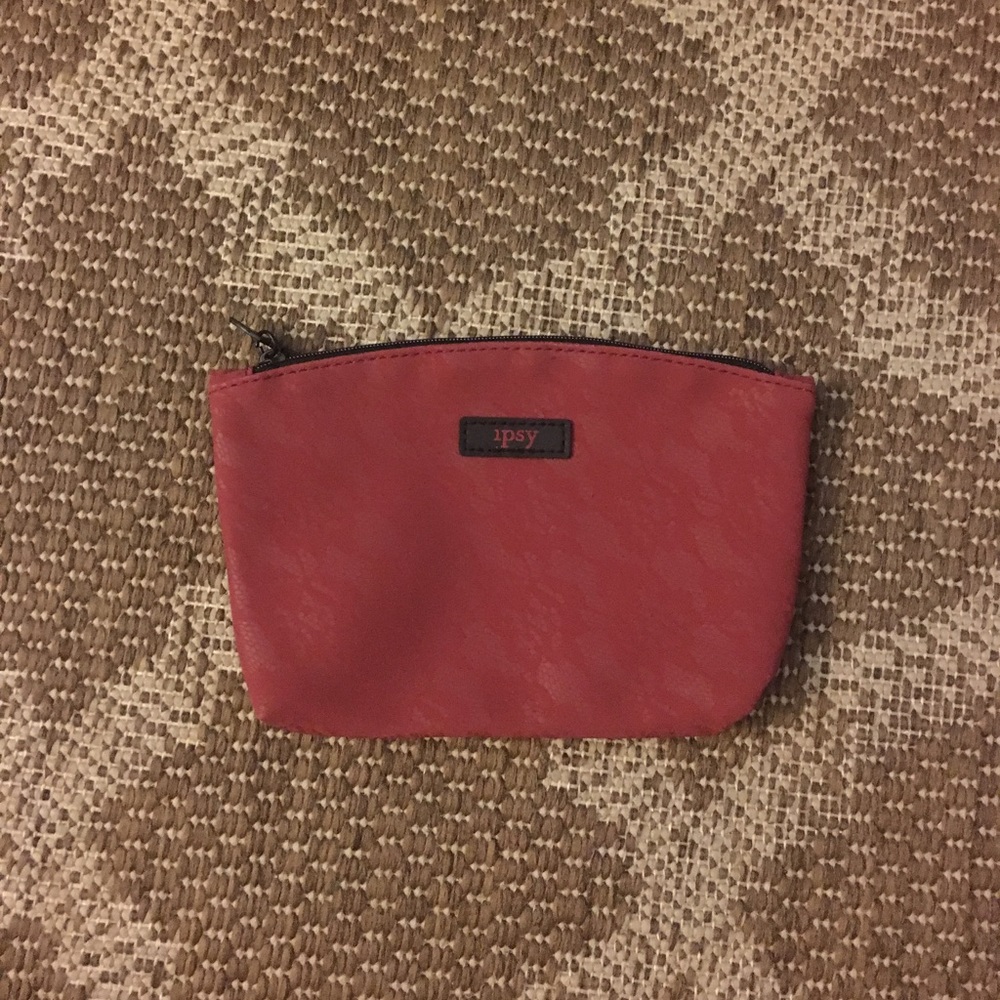 IPSY MYSTERY MAKEUP BAG 💄🎀💋 - Picture 2 of 5